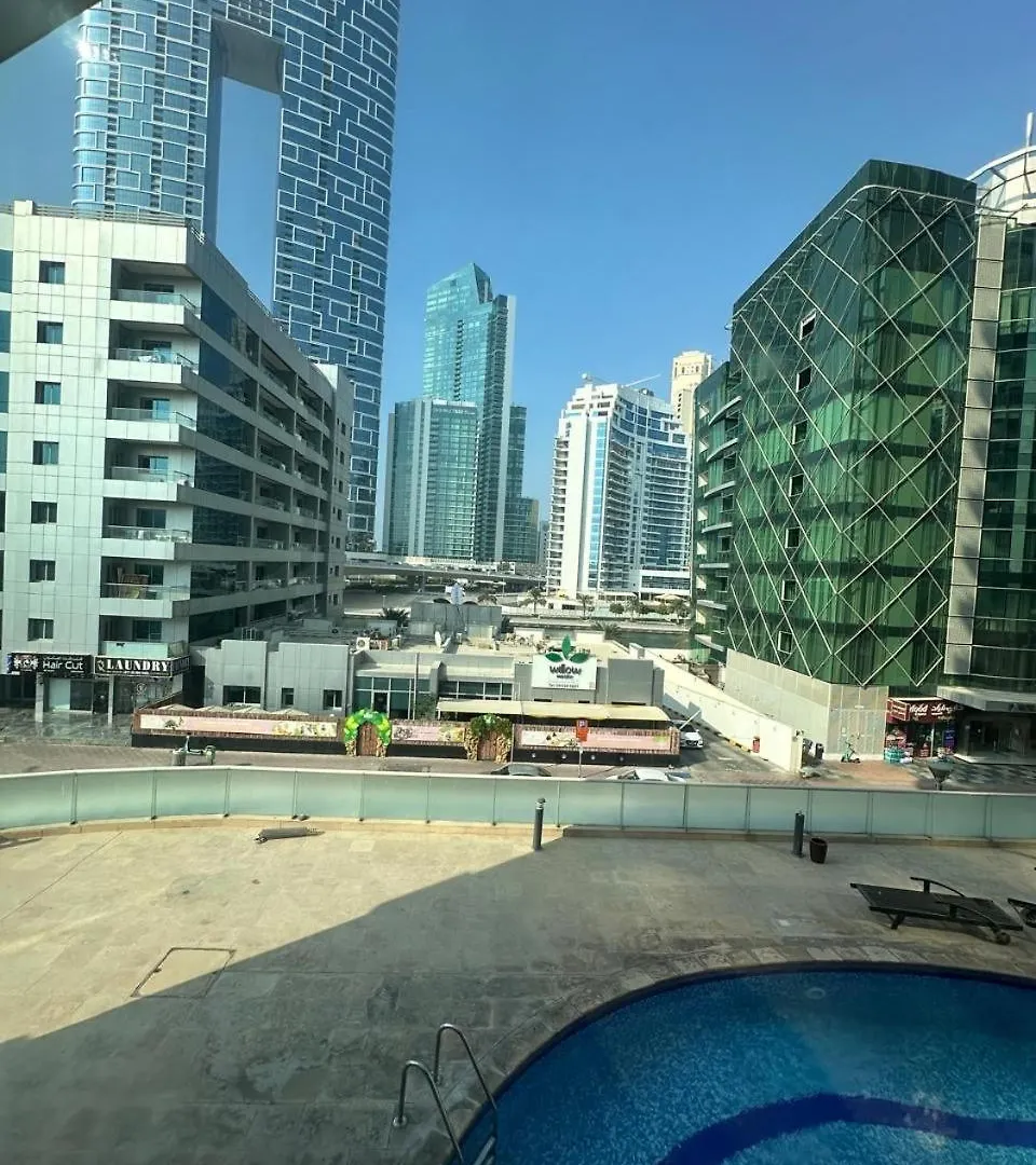 منزل للإقامة Marina Comfort Room With Bath Inside دبي